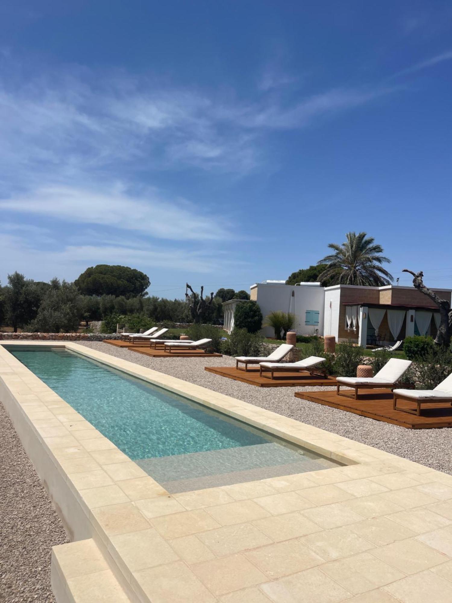 Апарт отель Casa Vacanze La Corte Торре-Вадо Экстерьер фото