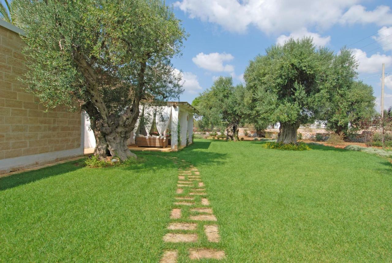 Апарт отель Casa Vacanze La Corte Торре-Вадо Экстерьер фото