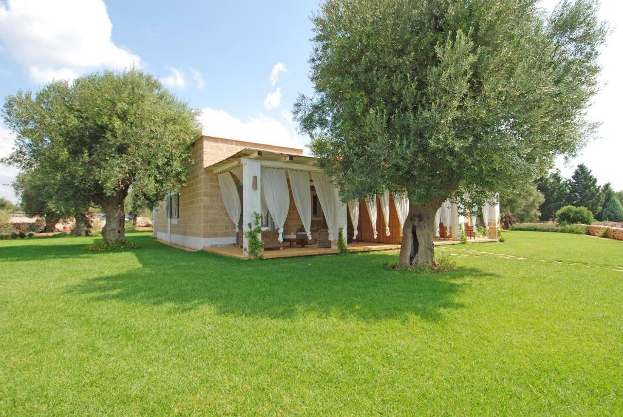 Апарт отель Casa Vacanze La Corte Торре-Вадо Экстерьер фото